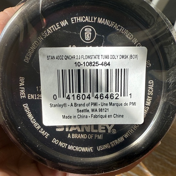 Brand New 40 oz Stanley Deadly Damask Tumbler - Picture 6 of 9